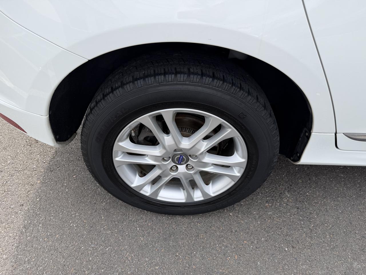 Volvo XC60 2015.5 AWD 4dr T5 2015