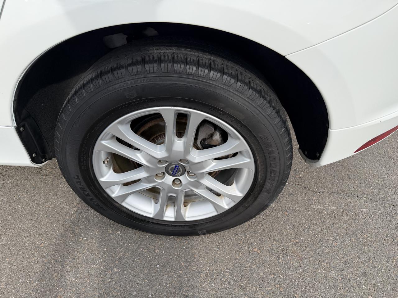 Volvo XC60 2015.5 AWD 4dr T5 2015