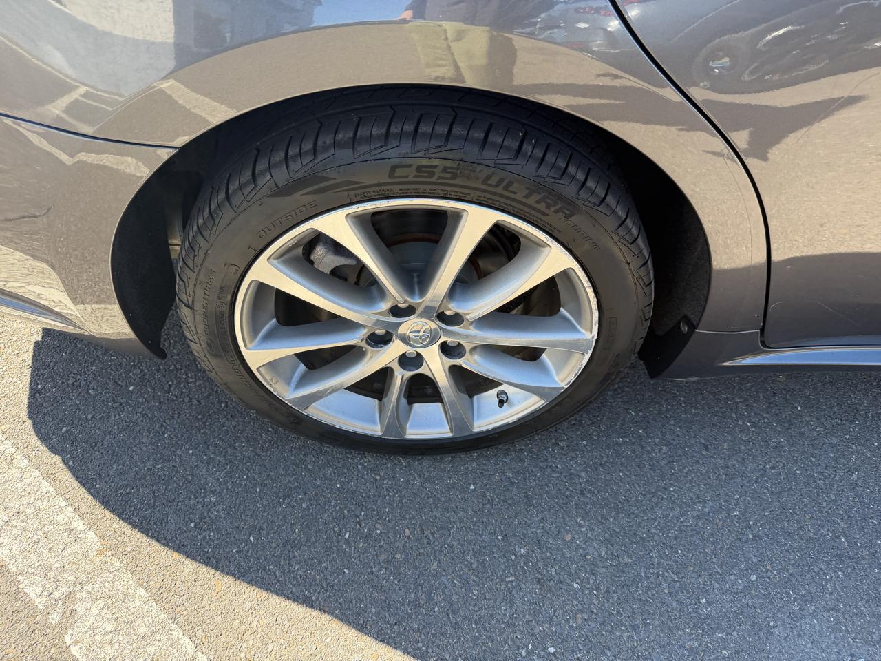 Toyota Avalon 4dr Sdn XLE Premium (Natl) 2014