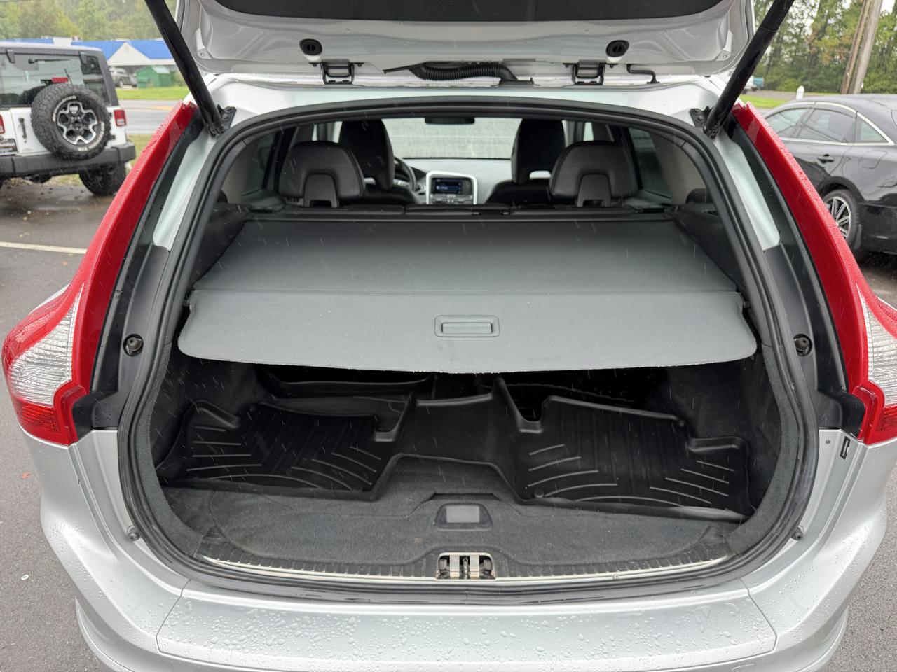 Volvo XC60 AWD 4dr 3.2L PZEV 2014