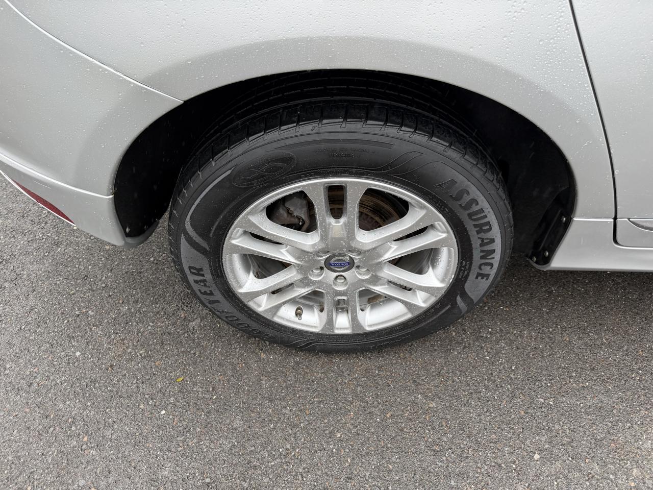Volvo XC60 AWD 4dr 3.2L PZEV 2014