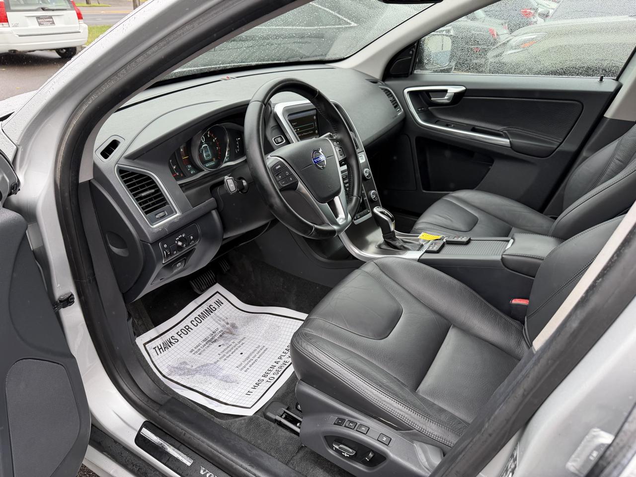 Volvo XC60 AWD 4dr 3.2L PZEV 2014