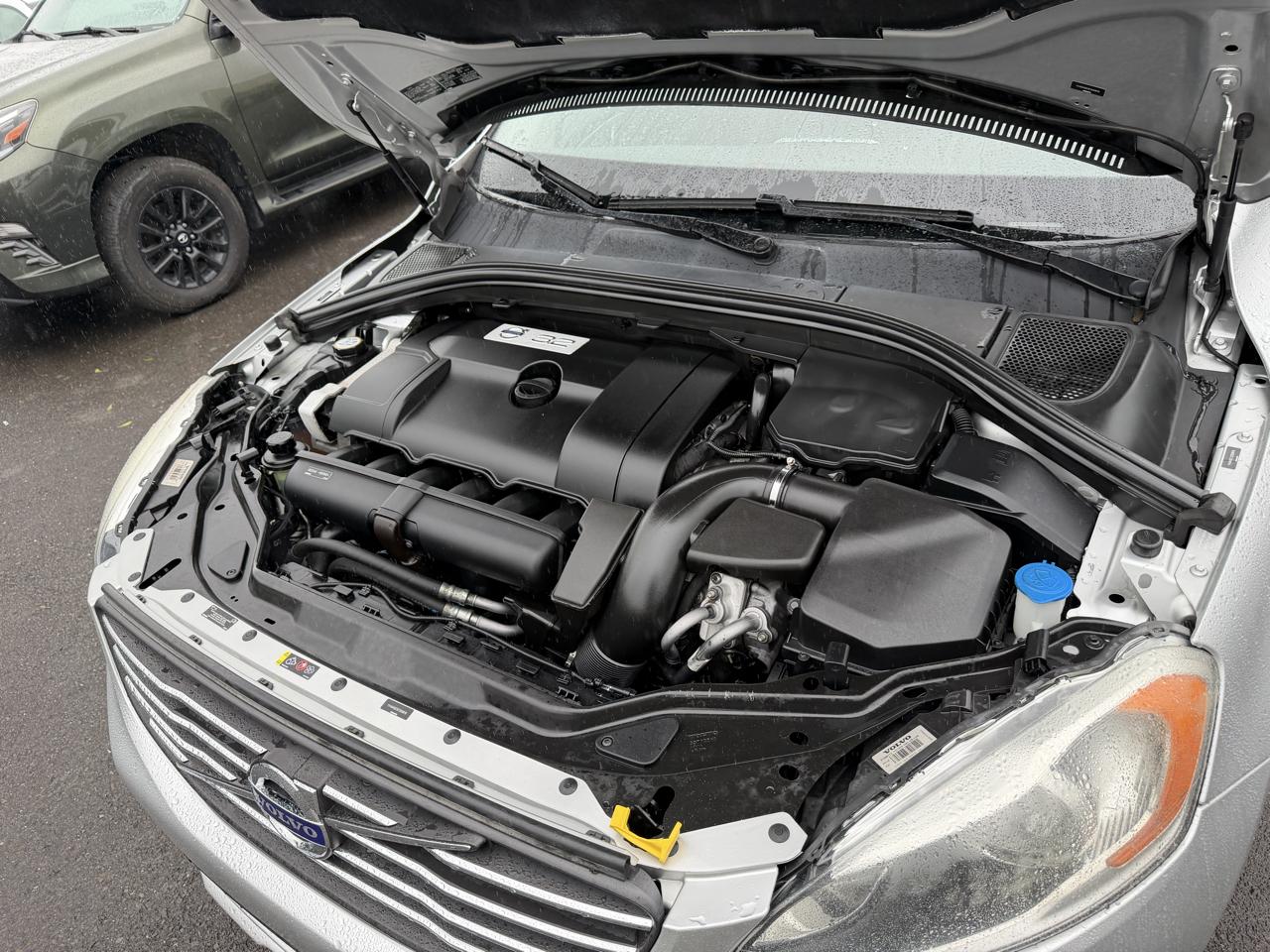 Volvo XC60 AWD 4dr 3.2L PZEV 2014
