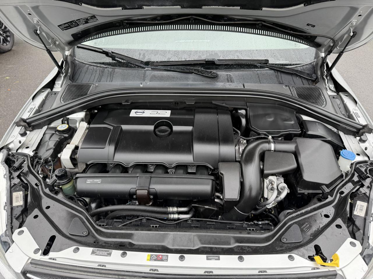 Volvo XC60 AWD 4dr 3.2L PZEV 2014