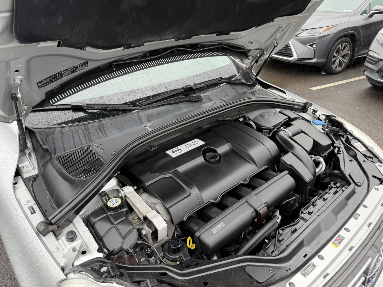 Volvo XC60 AWD 4dr 3.2L PZEV 2014