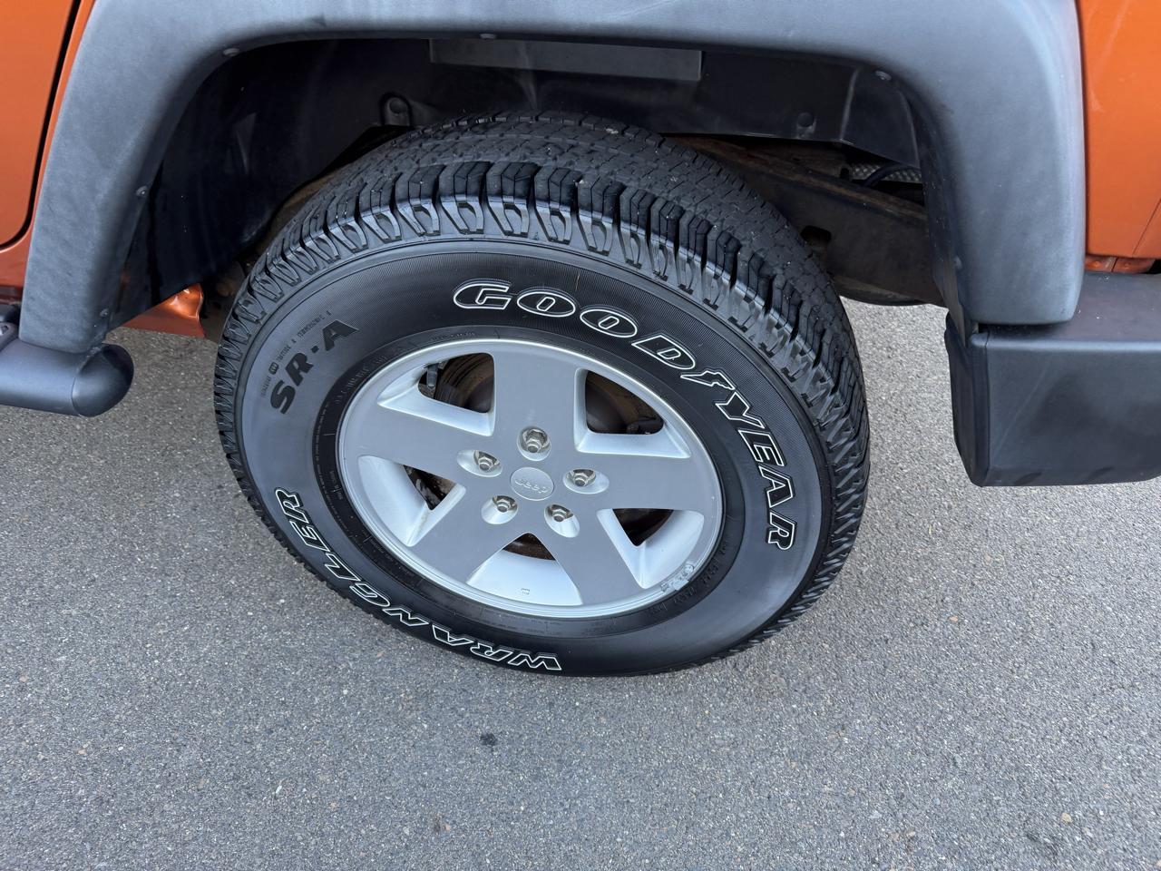 Jeep Wrangler Unlimited 4WD 4dr Sport 2011
