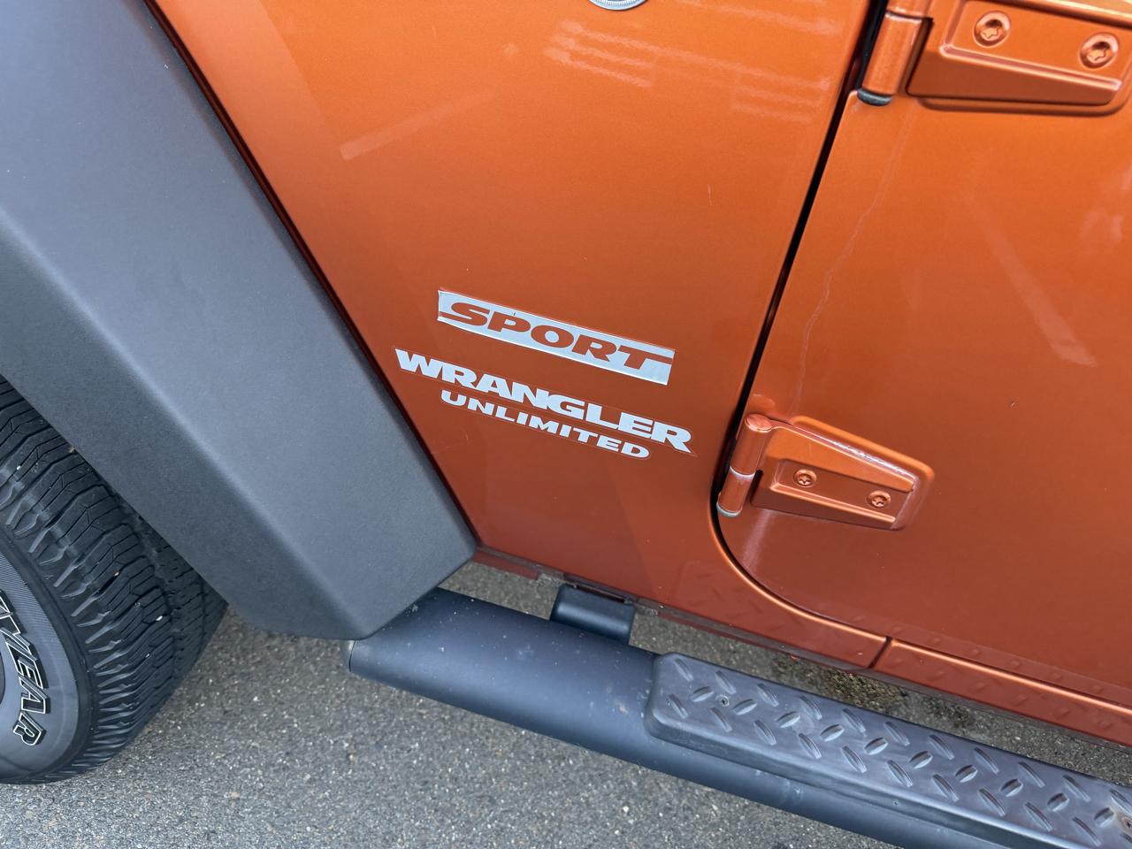 Jeep Wrangler Unlimited 4WD 4dr Sport 2011