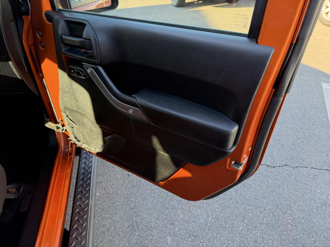 Jeep Wrangler Unlimited 4WD 4dr Sport 2011