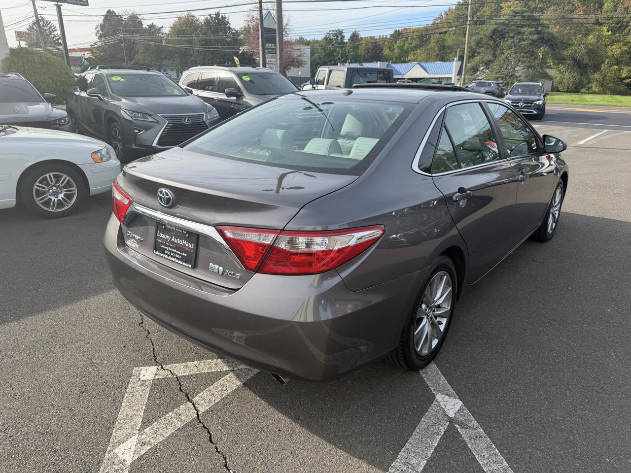 Toyota Camry Hybrid 4dr Sdn XLE (Natl) 2015