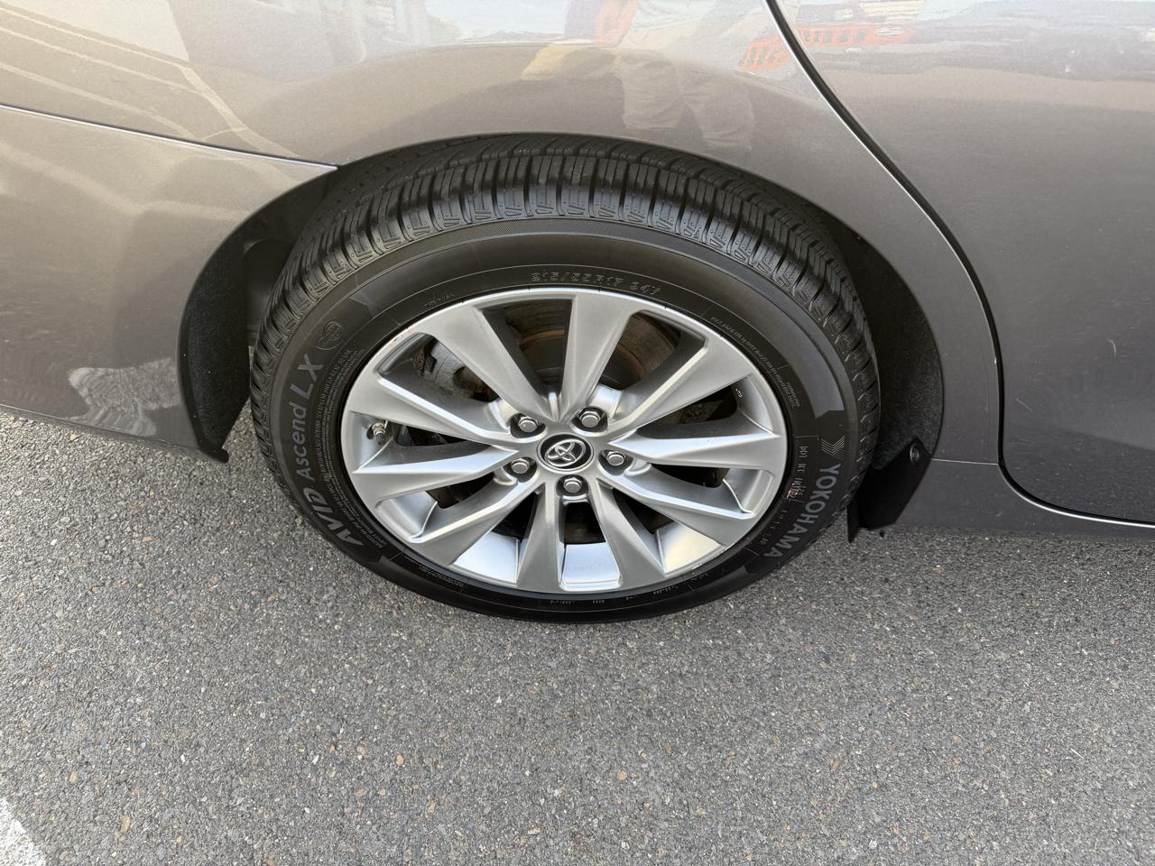 Toyota Camry Hybrid 4dr Sdn XLE (Natl) 2015