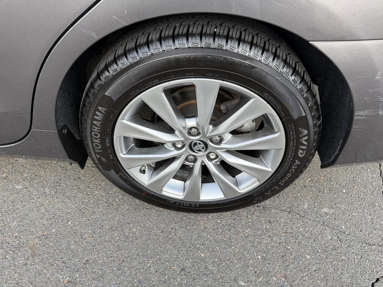 Toyota Camry Hybrid 4dr Sdn XLE (Natl) 2015