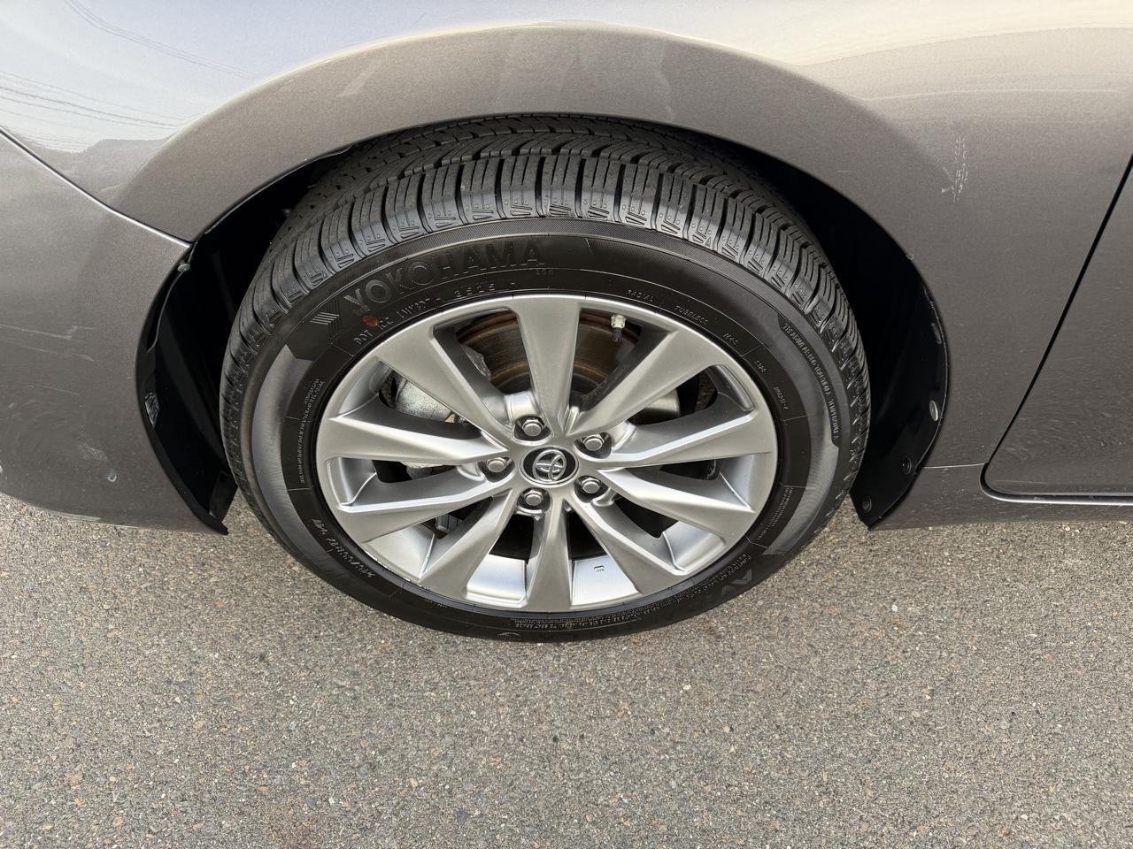 Toyota Camry Hybrid 4dr Sdn XLE (Natl) 2015