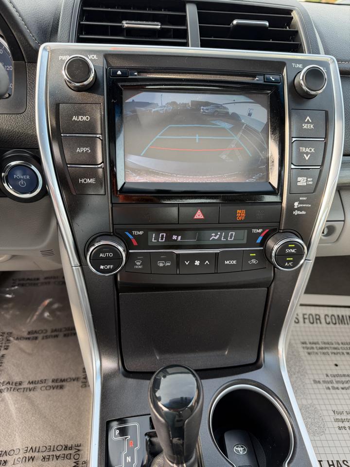 Toyota Camry Hybrid 4dr Sdn XLE (Natl) 2015