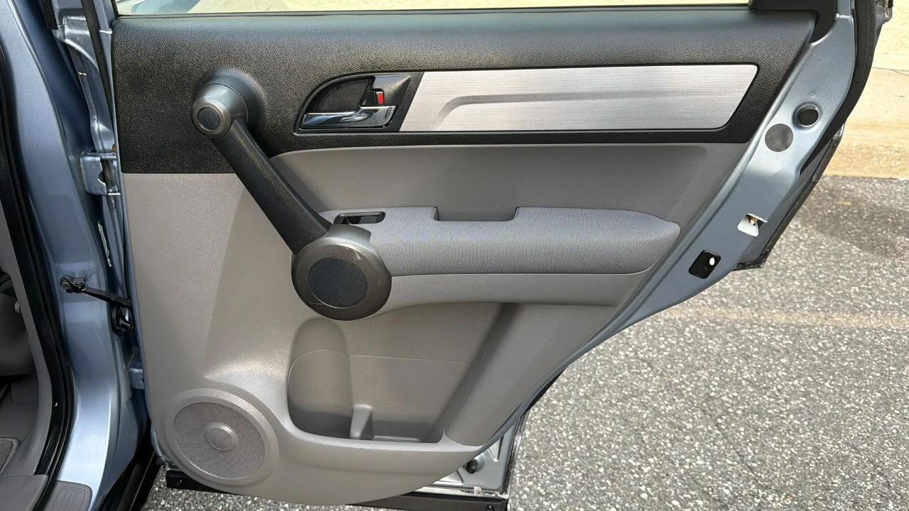 Honda CR-V 4WD 5dr LX 2011
