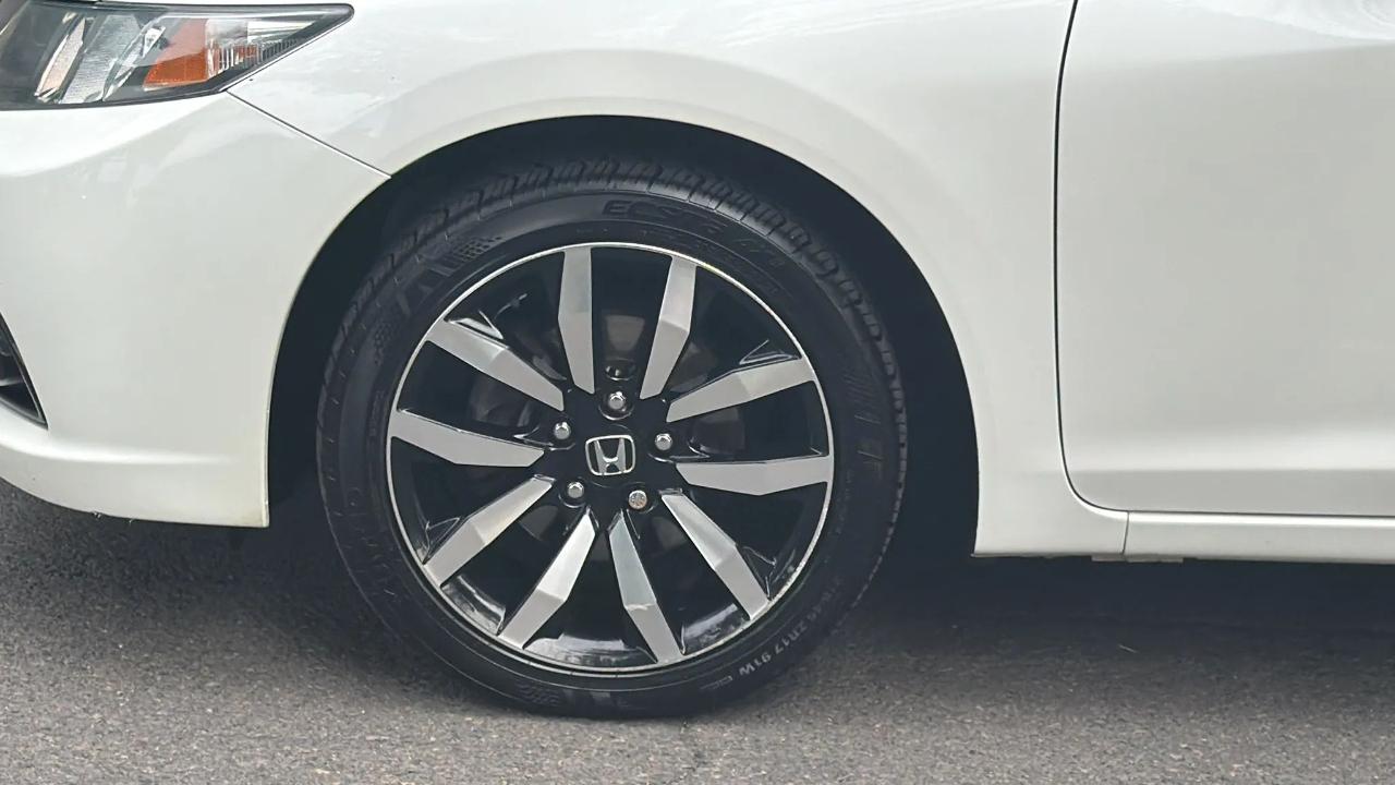 Honda Civic Sedan 4dr CVT EX-L 2015