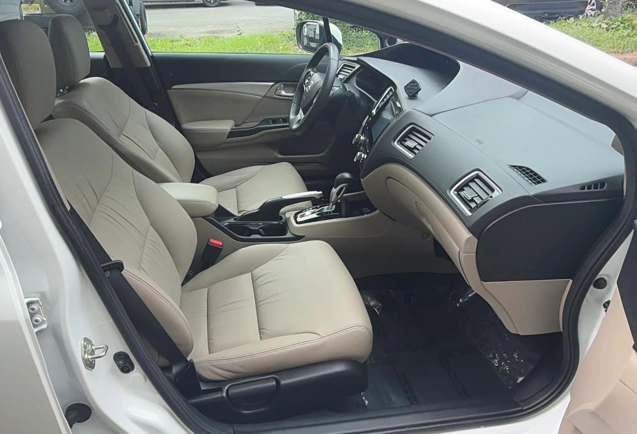 Honda Civic Sedan 4dr CVT EX-L 2015