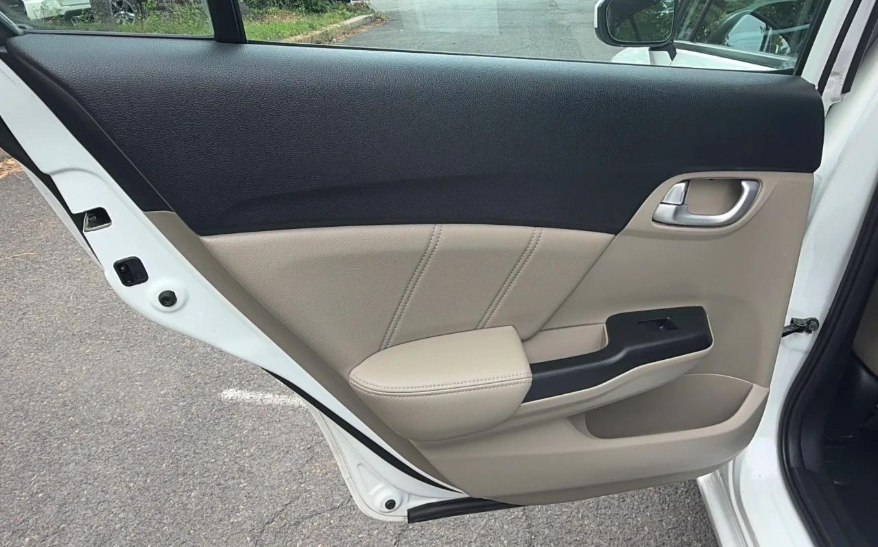 Honda Civic Sedan 4dr CVT EX-L 2015