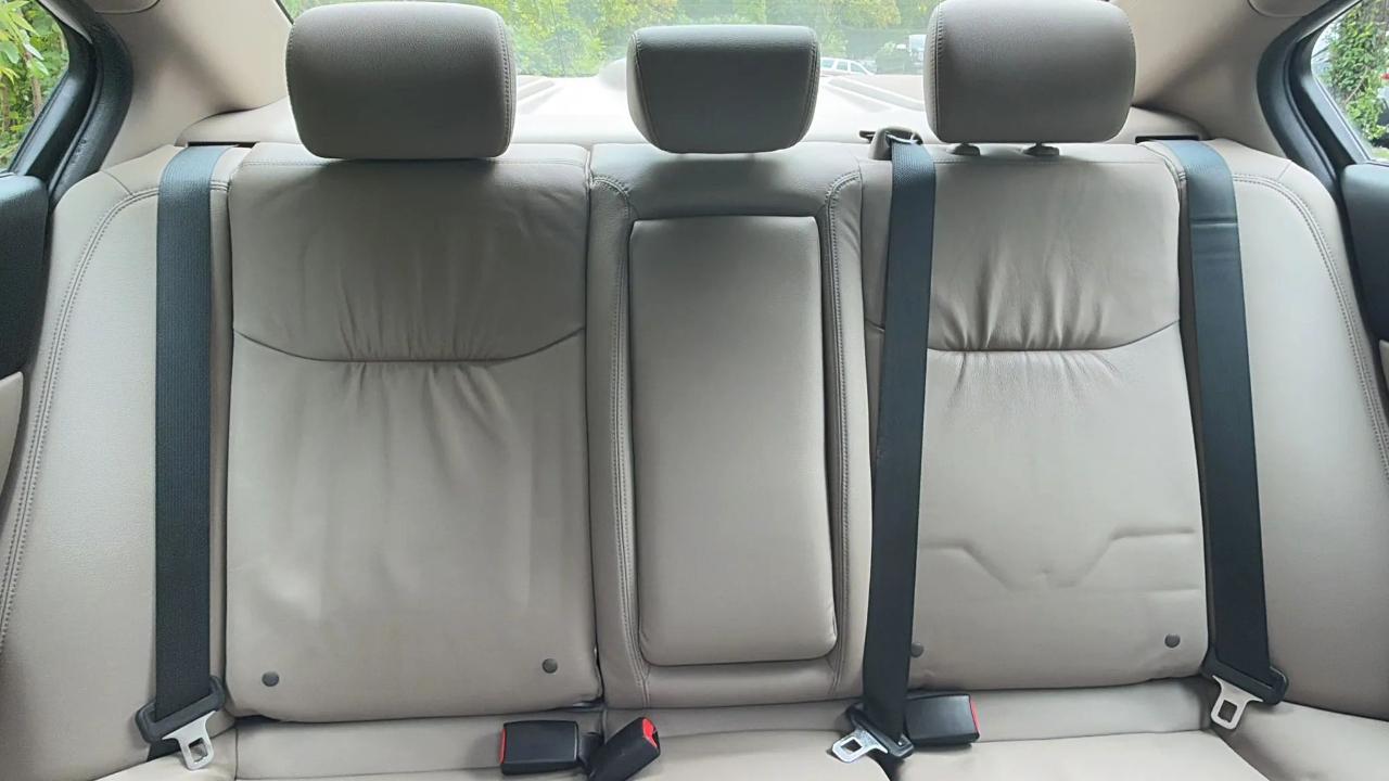 Honda Civic Sedan 4dr CVT EX-L 2015