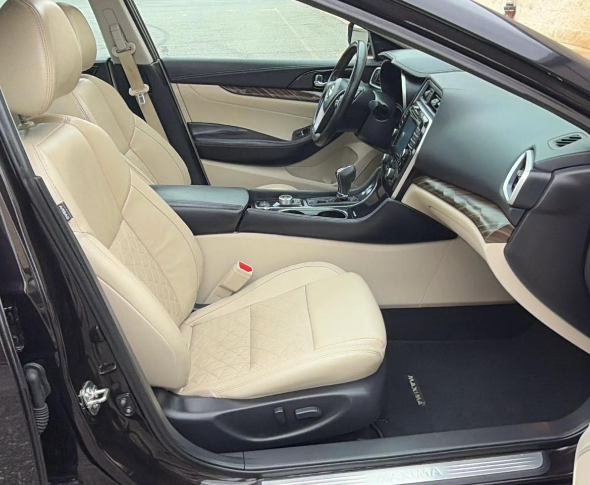 Nissan Maxima 4dr Sdn 3.5 Platinum 2016