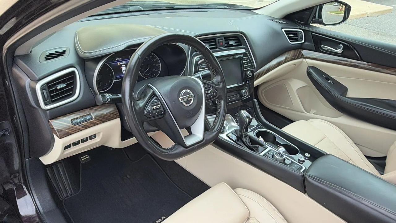 Nissan Maxima 4dr Sdn 3.5 Platinum 2016