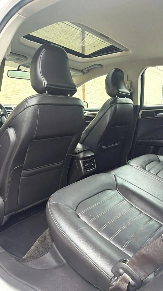 Ford Fusion 4dr Sdn SE FWD 2016