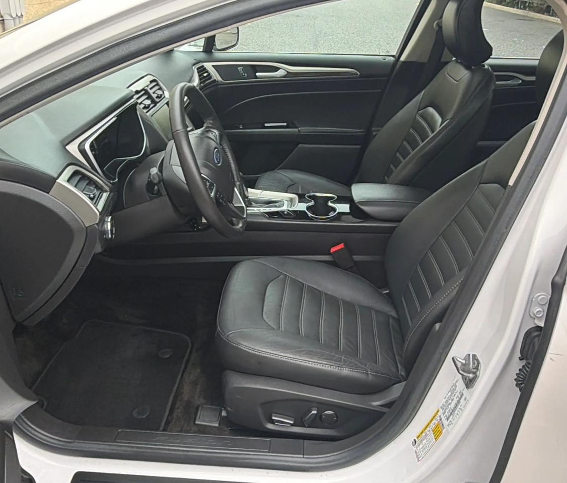 Ford Fusion 4dr Sdn SE FWD 2016