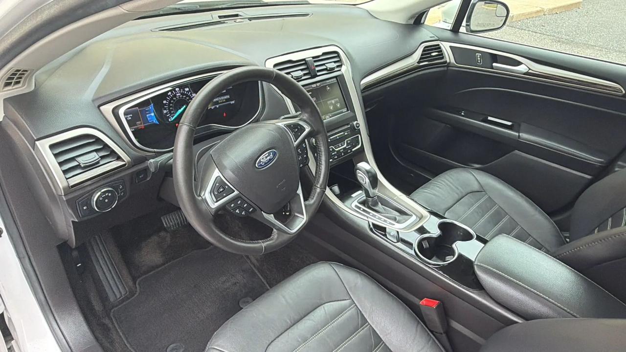 Ford Fusion 4dr Sdn SE FWD 2016