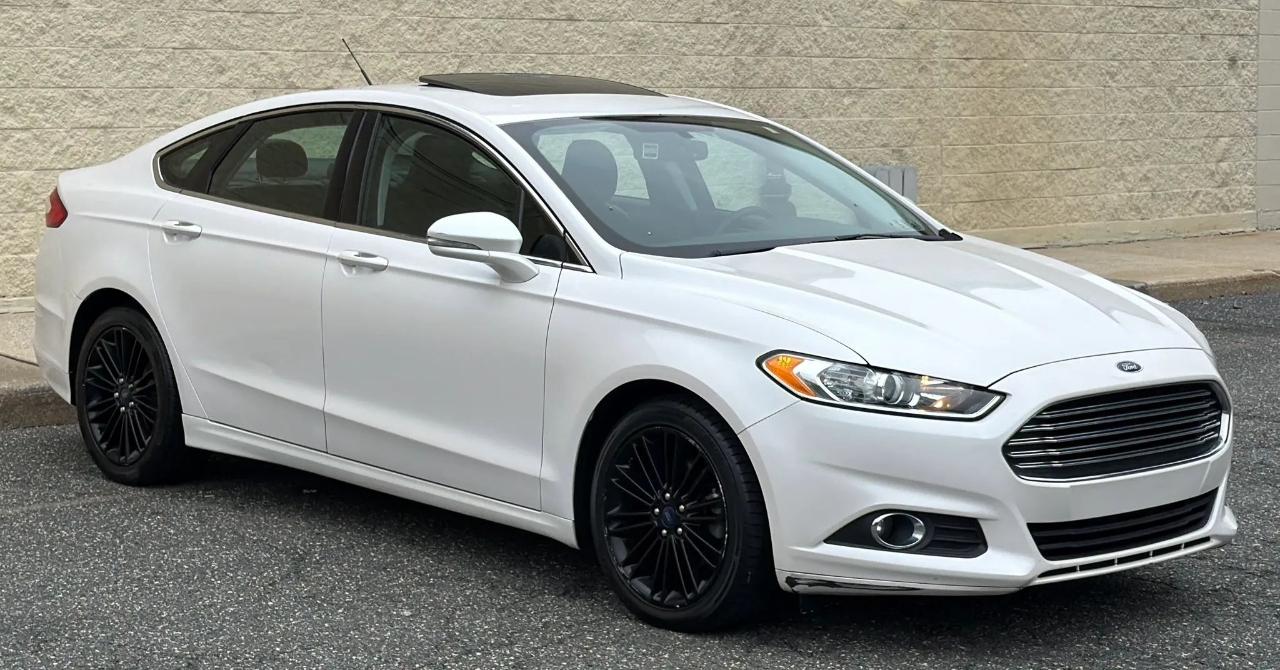 Ford Fusion 4dr Sdn SE FWD 2016