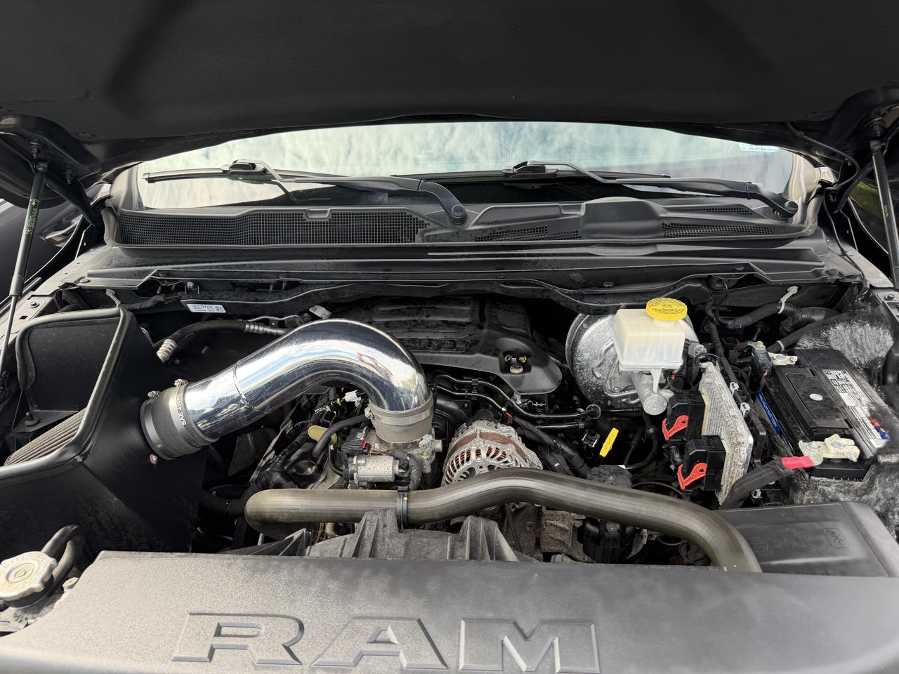 RAM 1500 Big Horn 4x4 Crew Cab 5'7" Box 2020