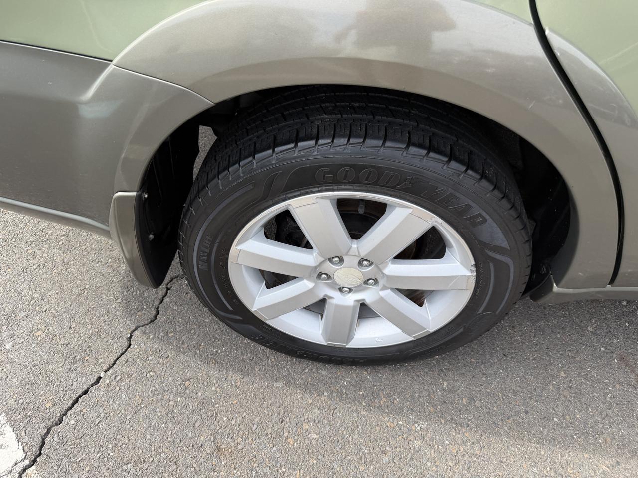 Subaru Legacy Wagon Outback 2.5i Auto 2006
