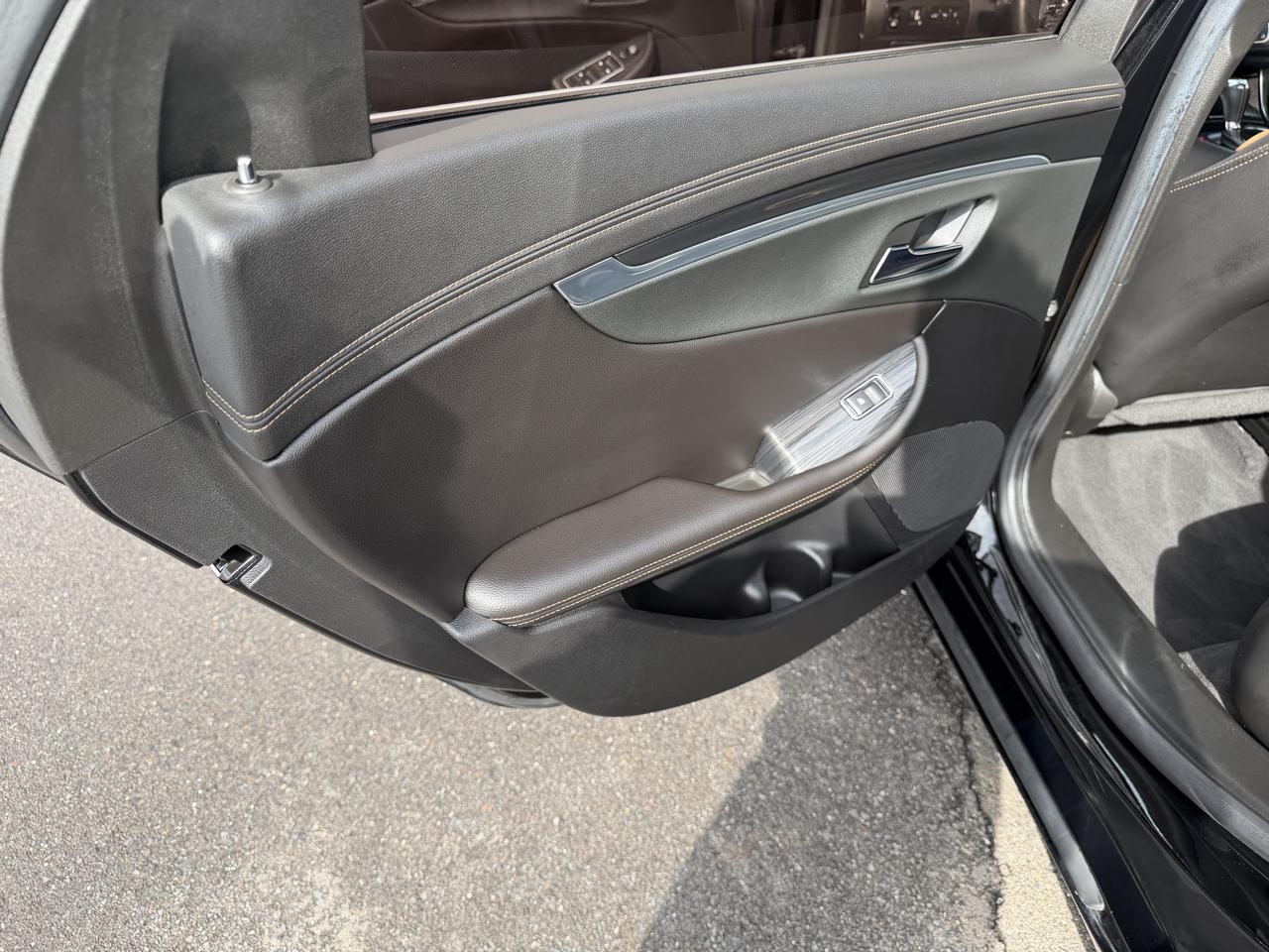 Chevrolet Impala 4dr Sdn Premier w/2LZ 2017