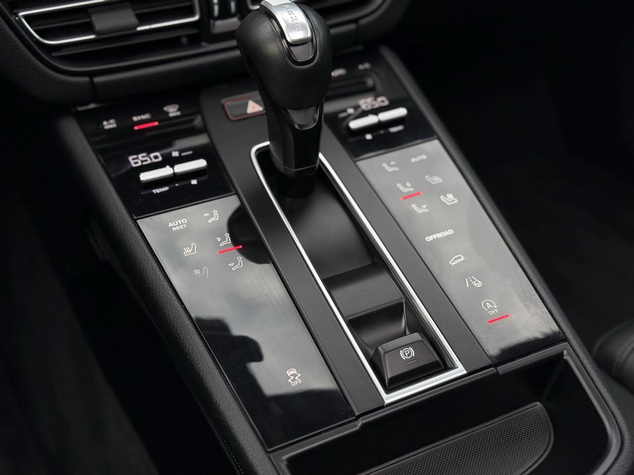 Porsche Macan AWD 2022