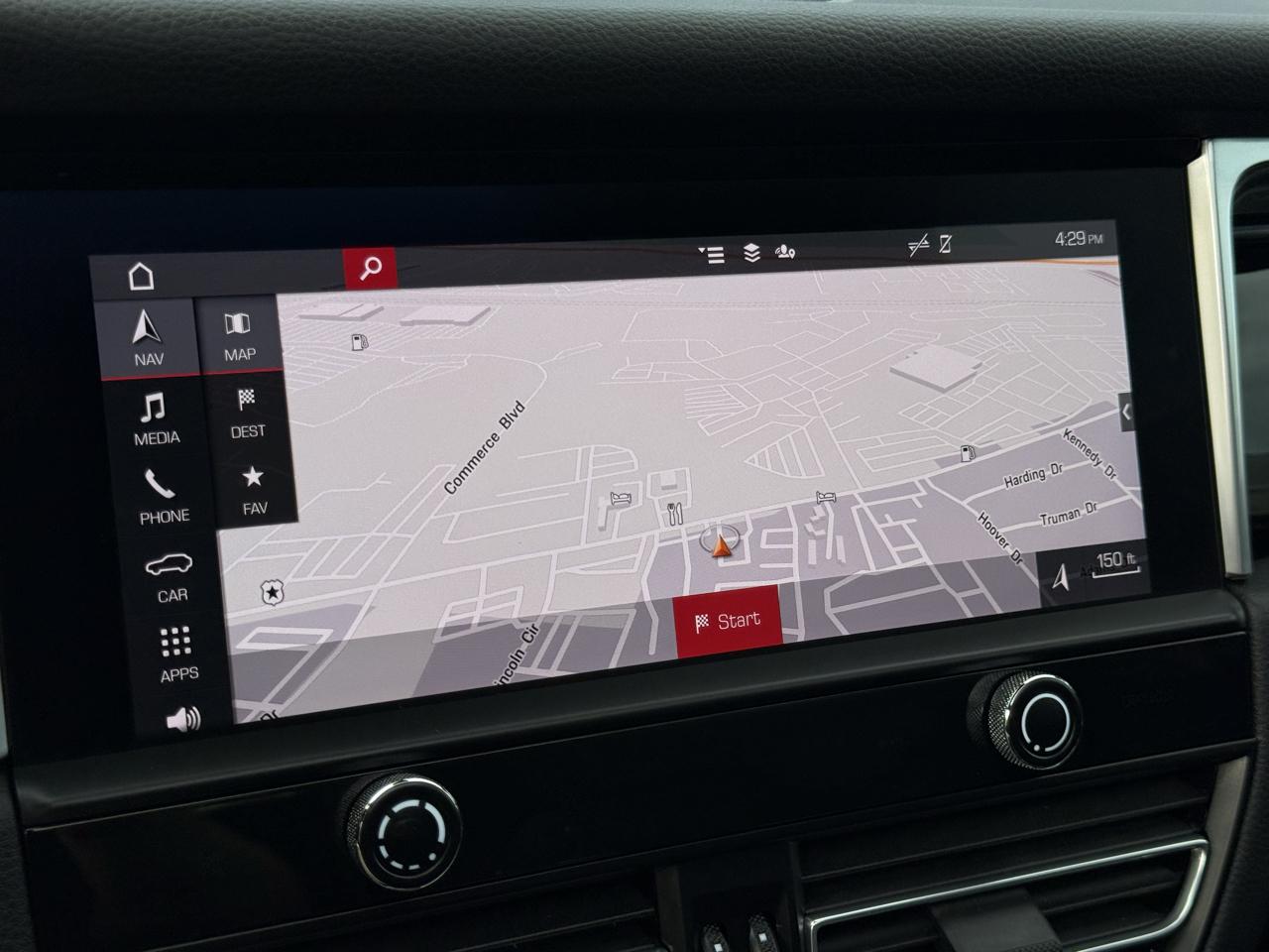 Porsche Macan AWD 2022