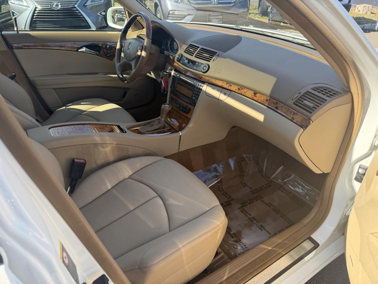 Mercedes-Benz E-Class 4dr Sdn Sport 3.5L 4MATIC 2009