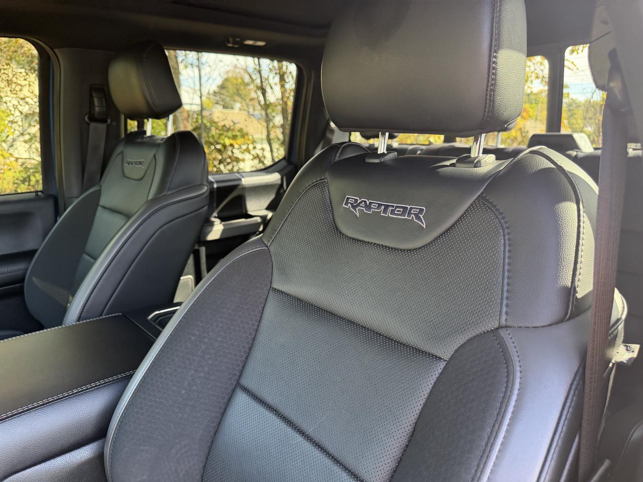 Ford F-150 Raptor SuperCrew 4WD 2019