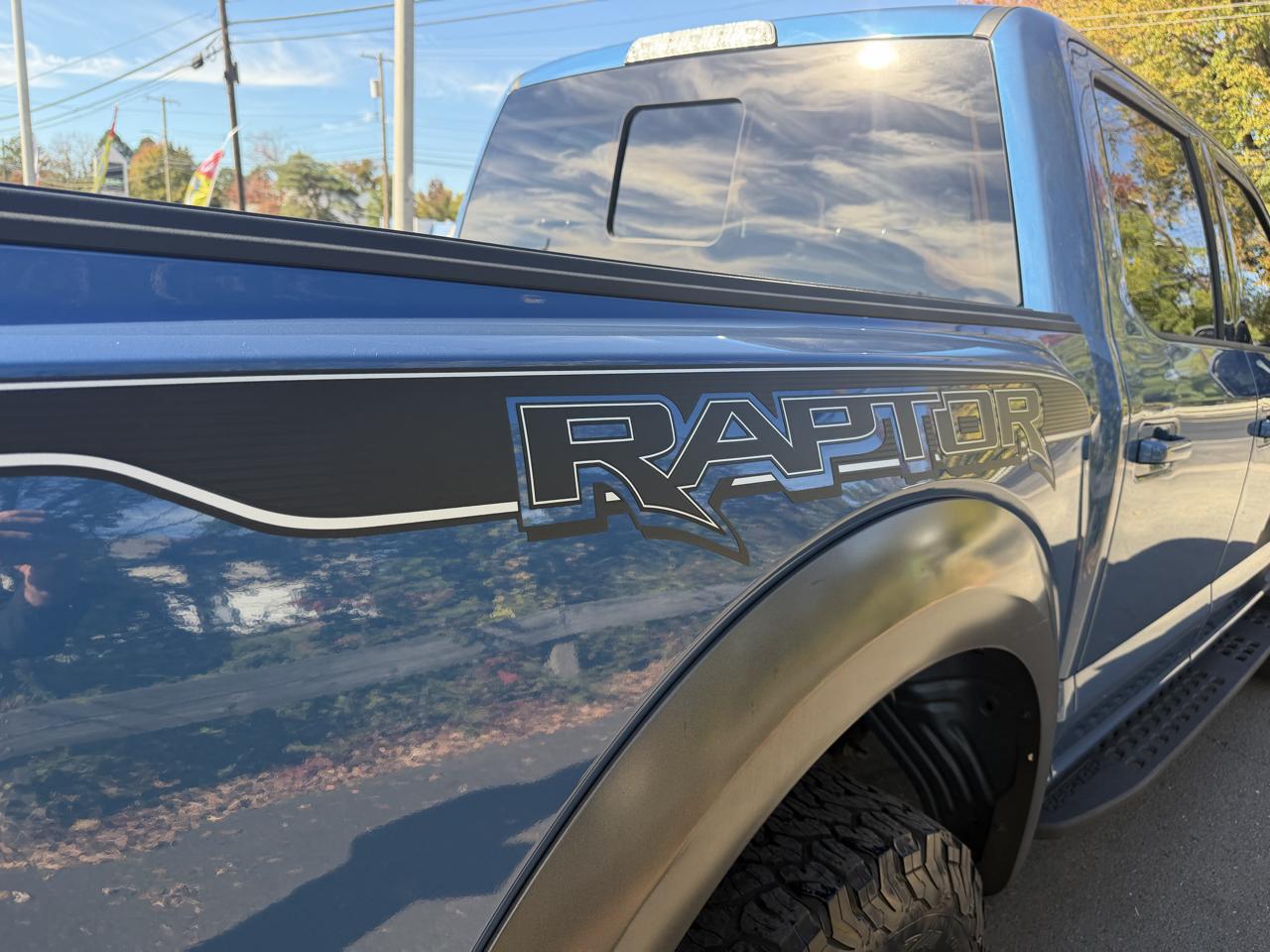 Ford F-150 Raptor SuperCrew 4WD 2019