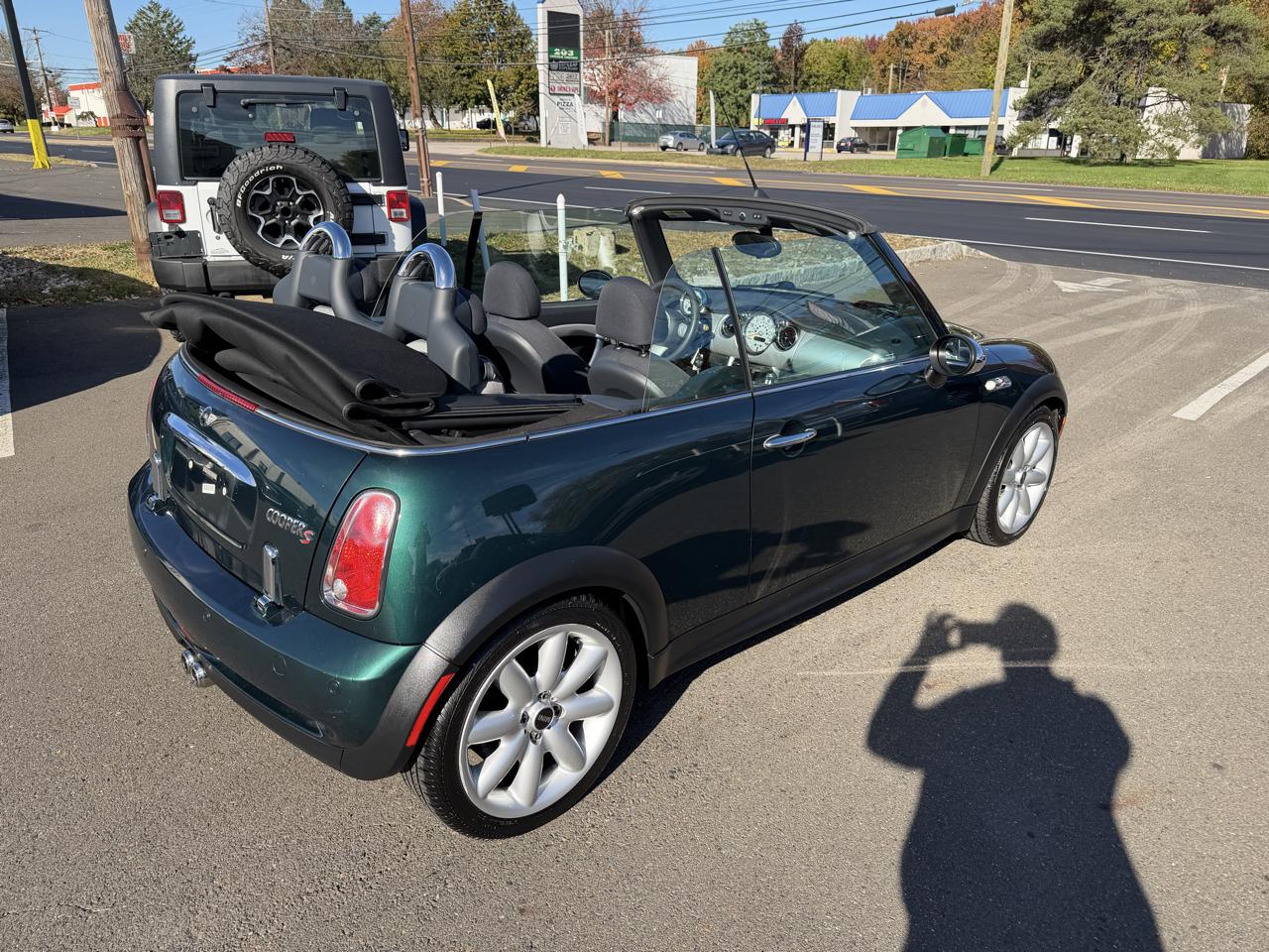 MINI Cooper Convertible 2dr Convertible S 2006
