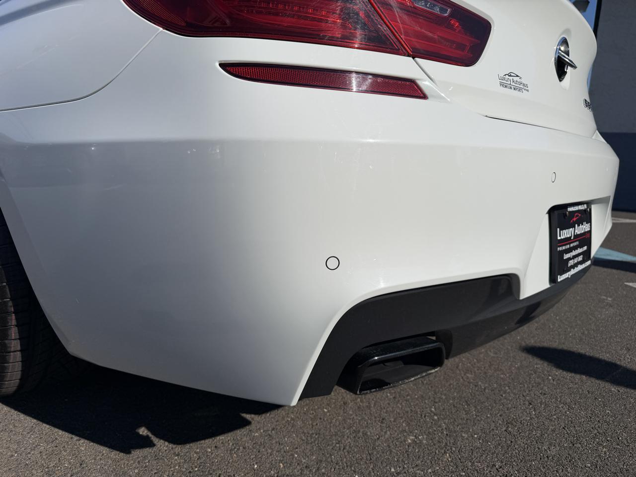 BMW 6 Series 2dr Cpe 650i RWD 2014