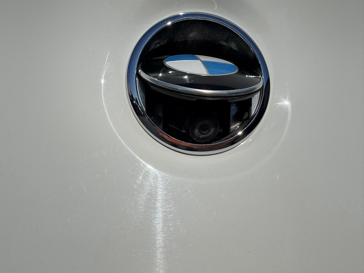 BMW 6 Series 2dr Cpe 650i RWD 2014