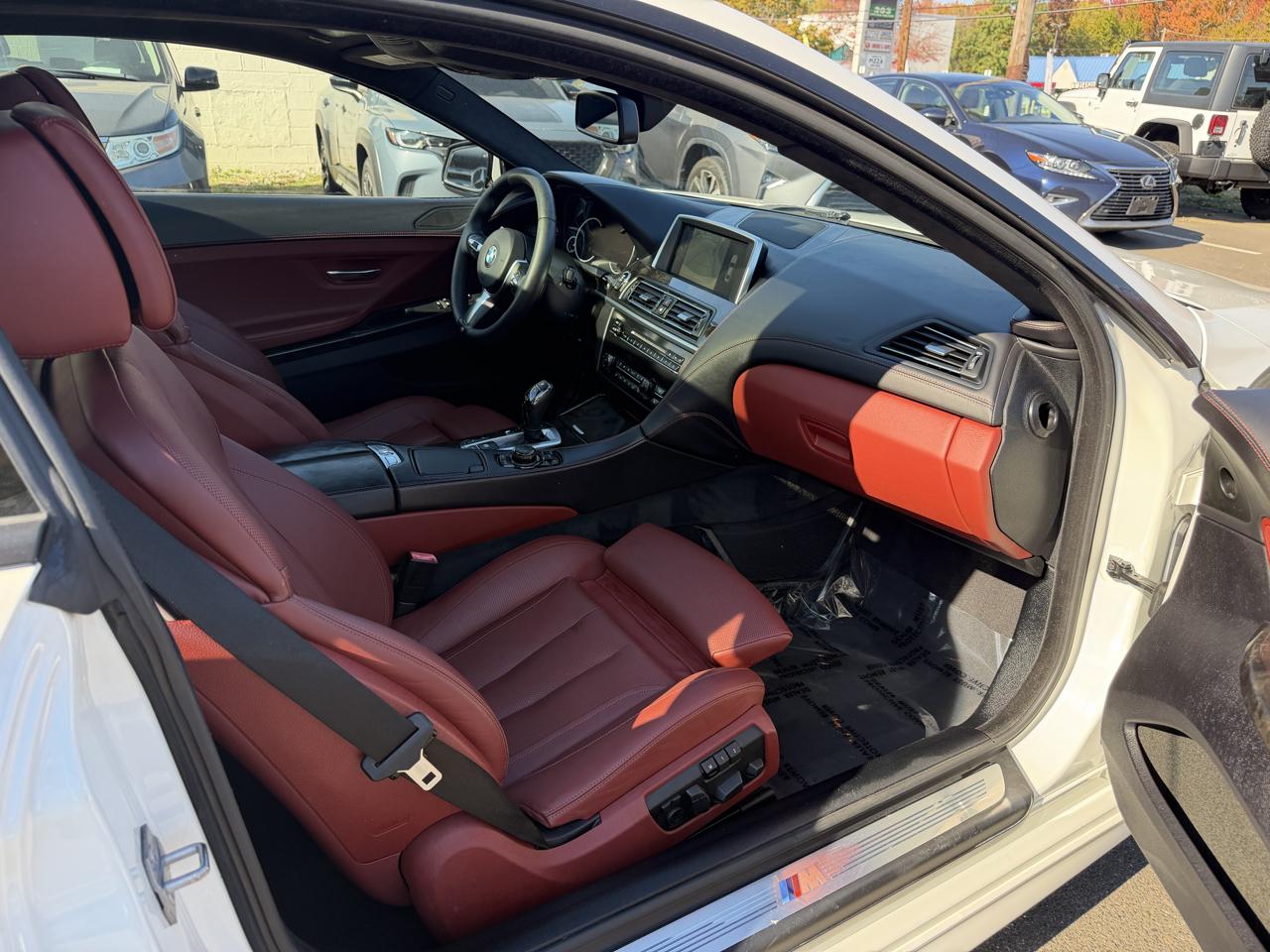 BMW 6 Series 2dr Cpe 650i RWD 2014