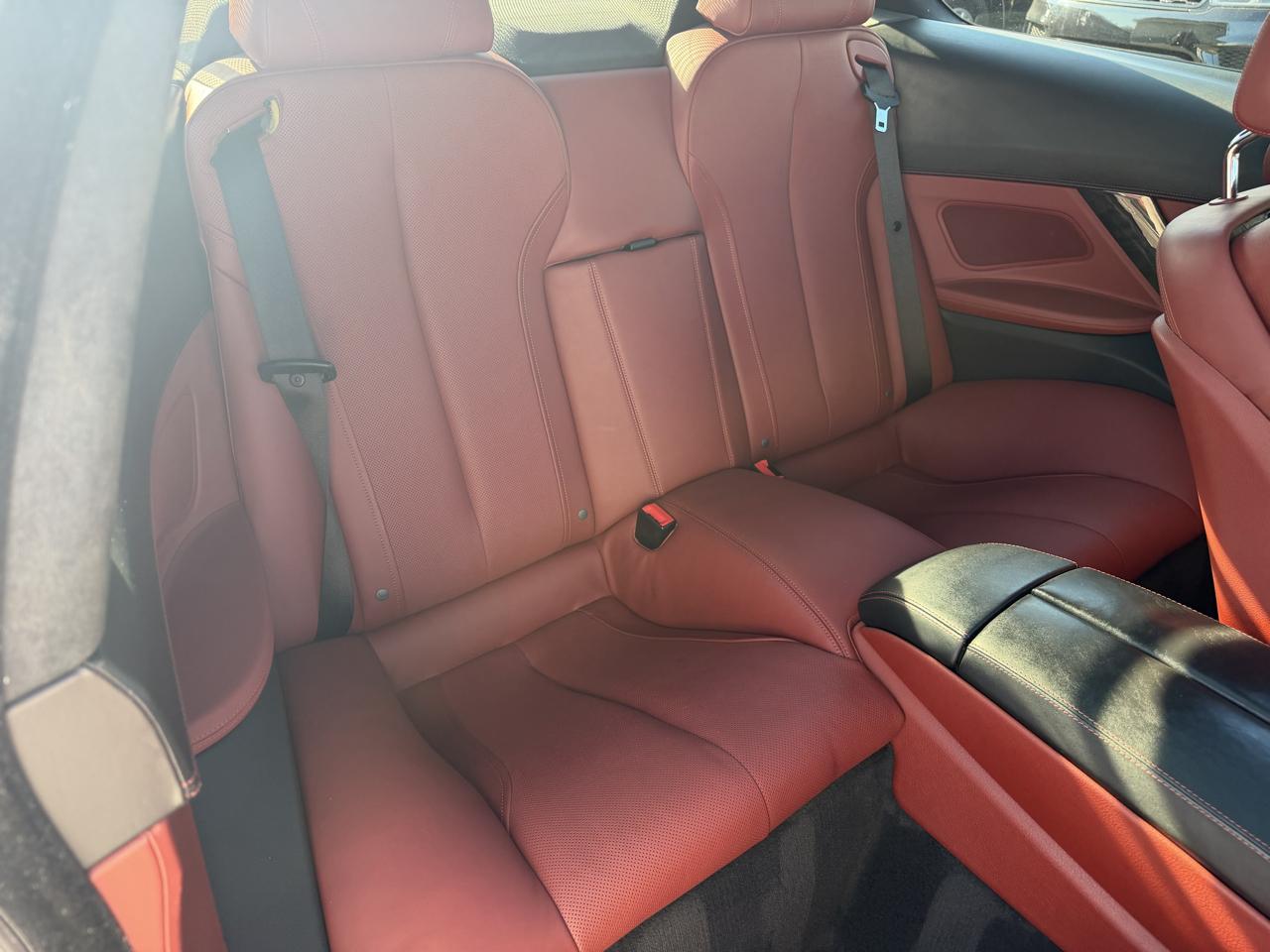 BMW 6 Series 2dr Cpe 650i RWD 2014