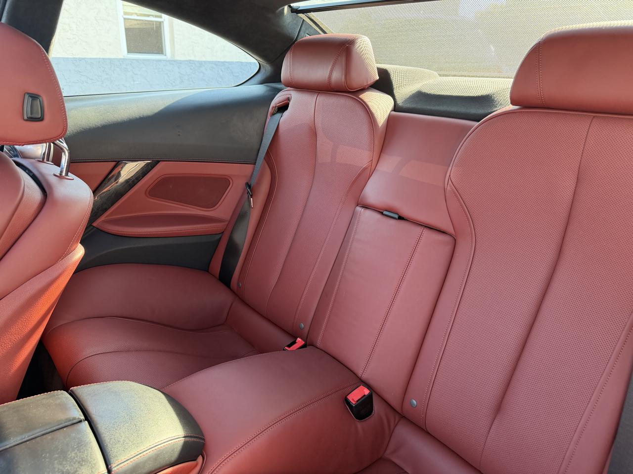 BMW 6 Series 2dr Cpe 650i RWD 2014