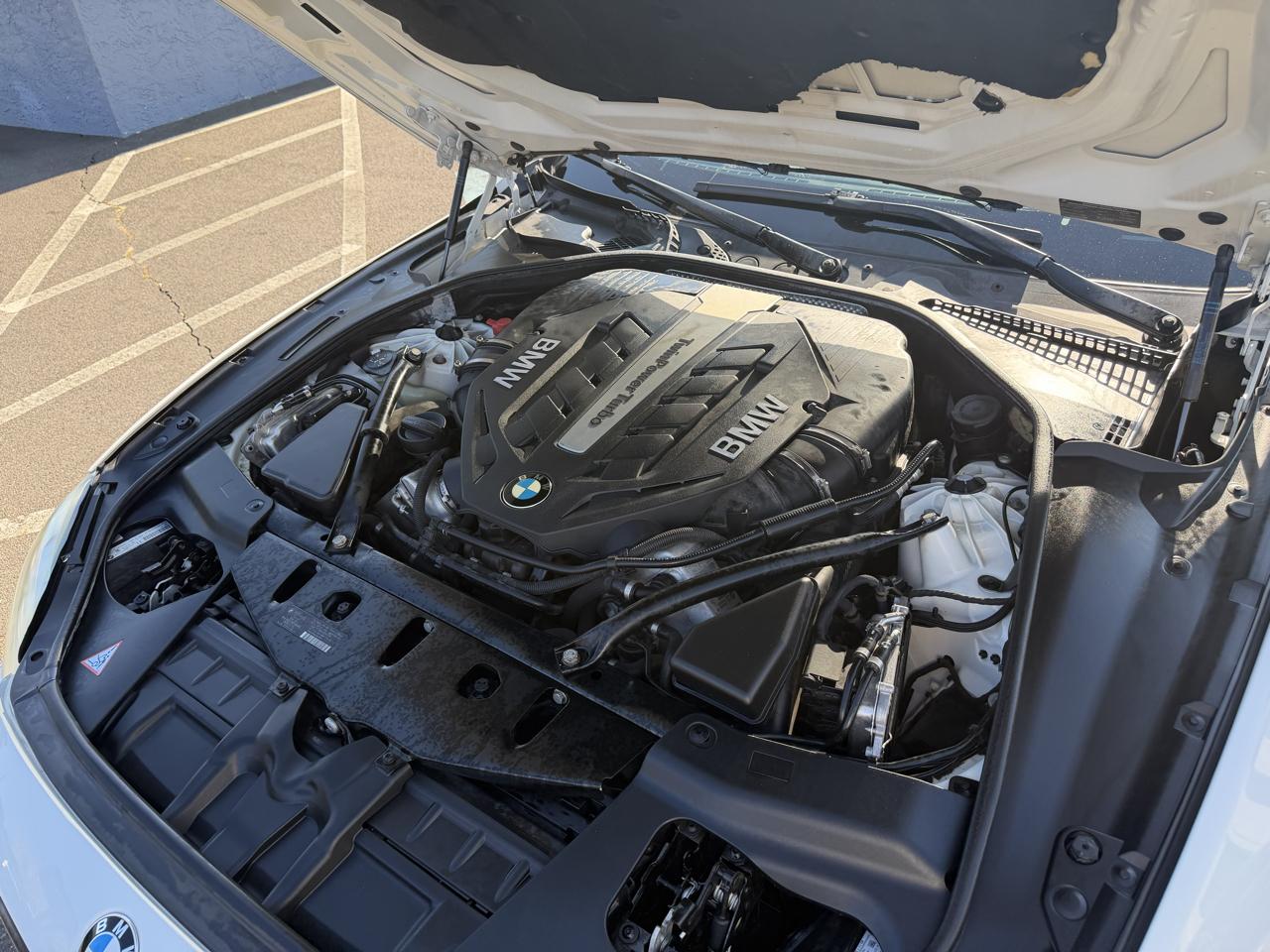 BMW 6 Series 2dr Cpe 650i RWD 2014