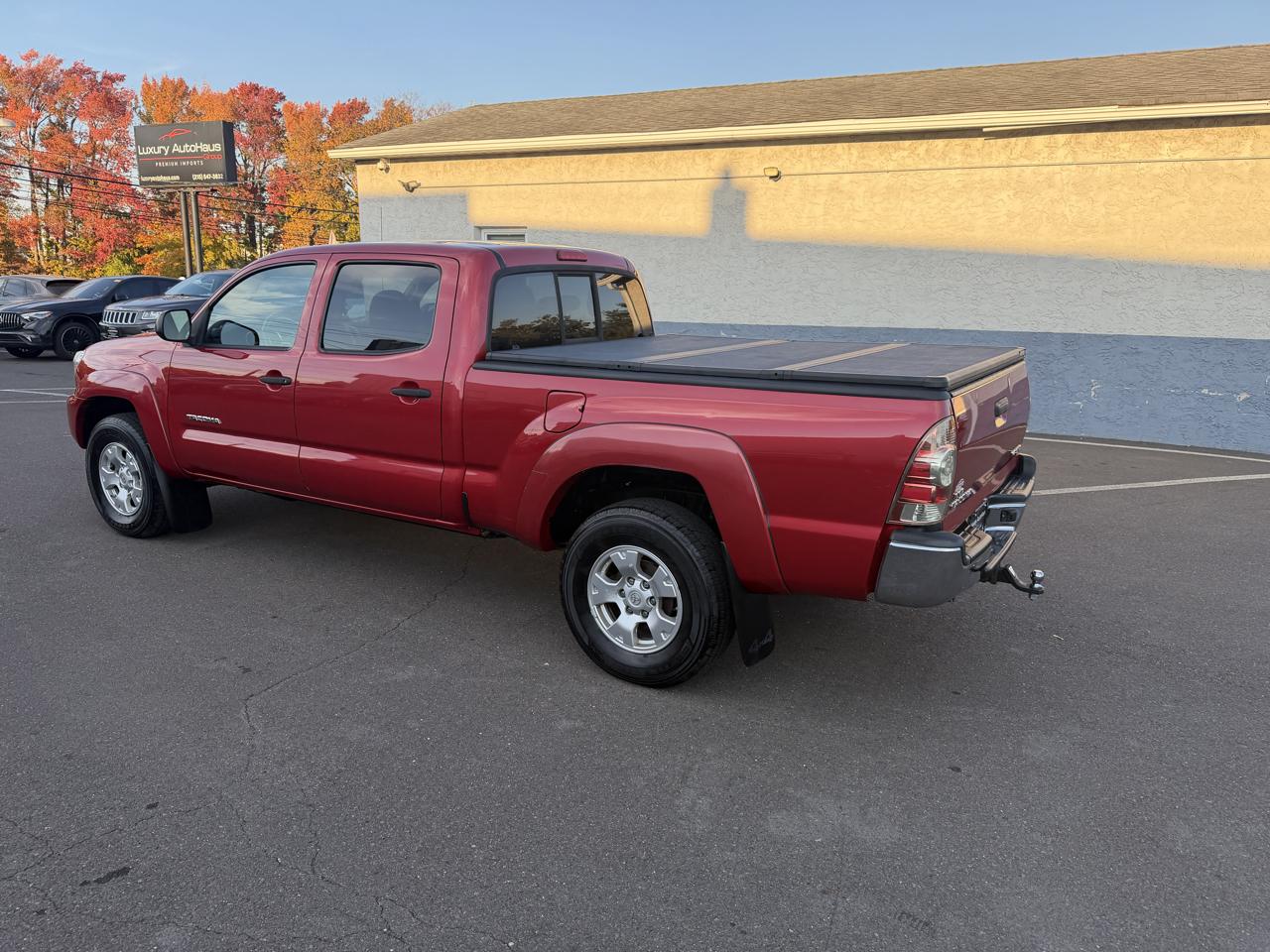 Toyota Tacoma 4WD Double Cab LB V6 AT (Natl) 2013