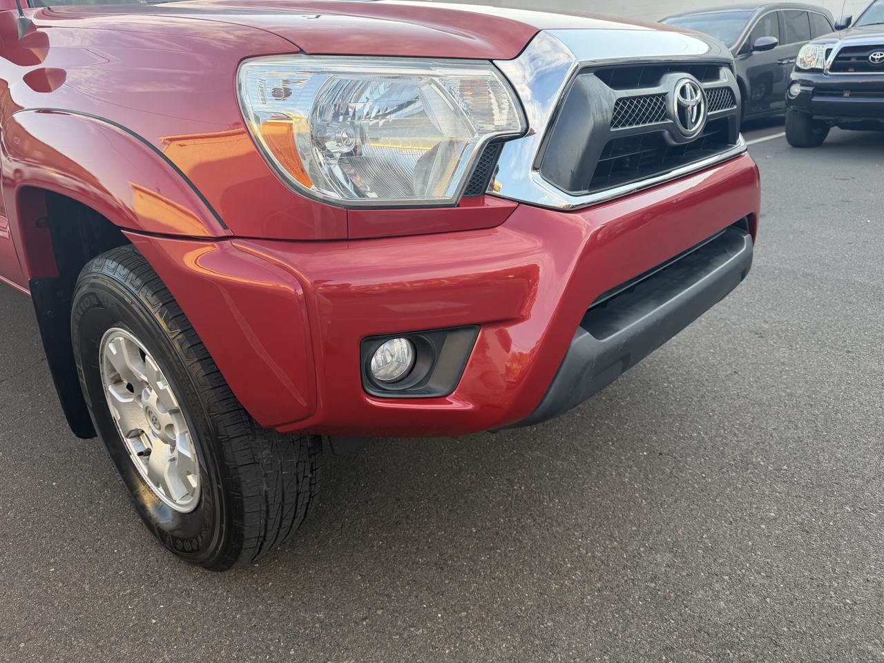 Toyota Tacoma 4WD Double Cab LB V6 AT (Natl) 2013