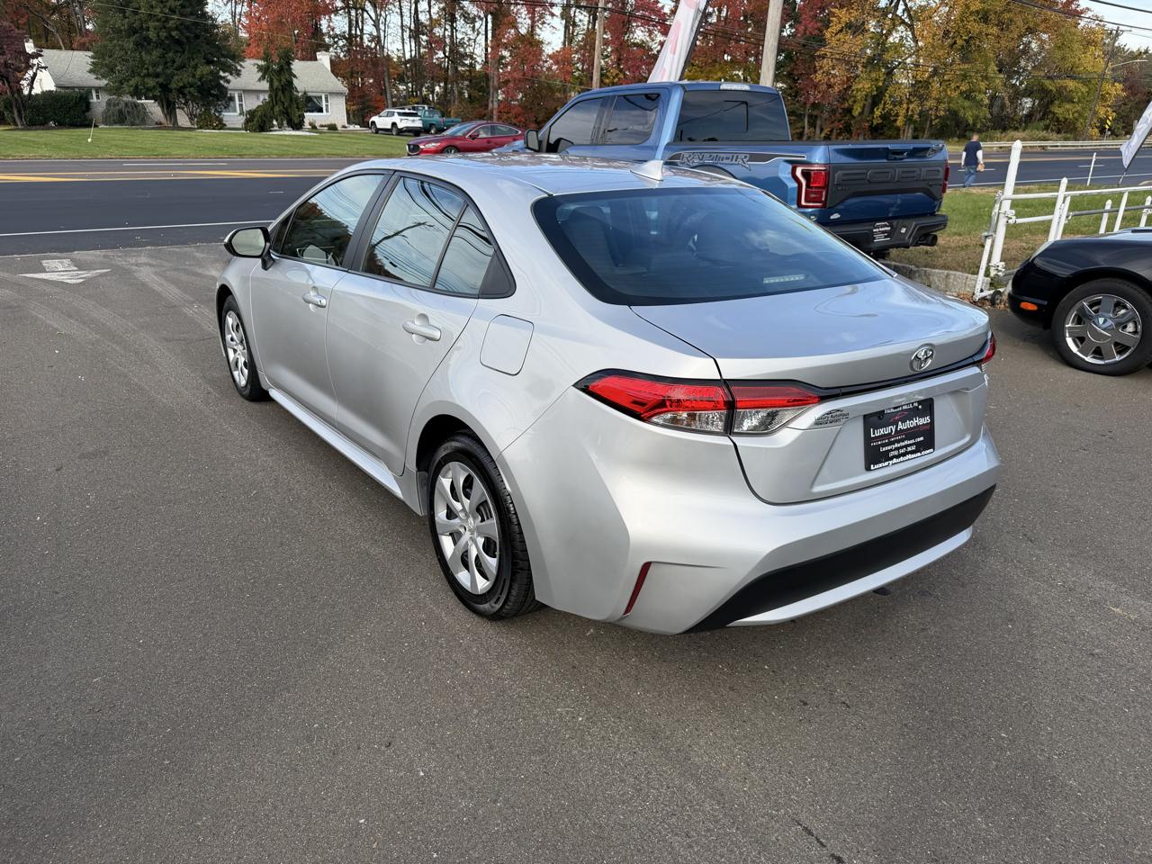 Toyota Corolla LE CVT (Natl) 2022