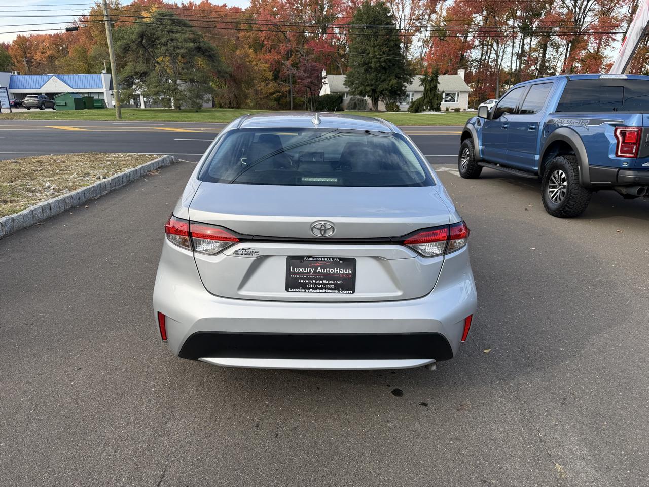 Toyota Corolla LE CVT (Natl) 2022