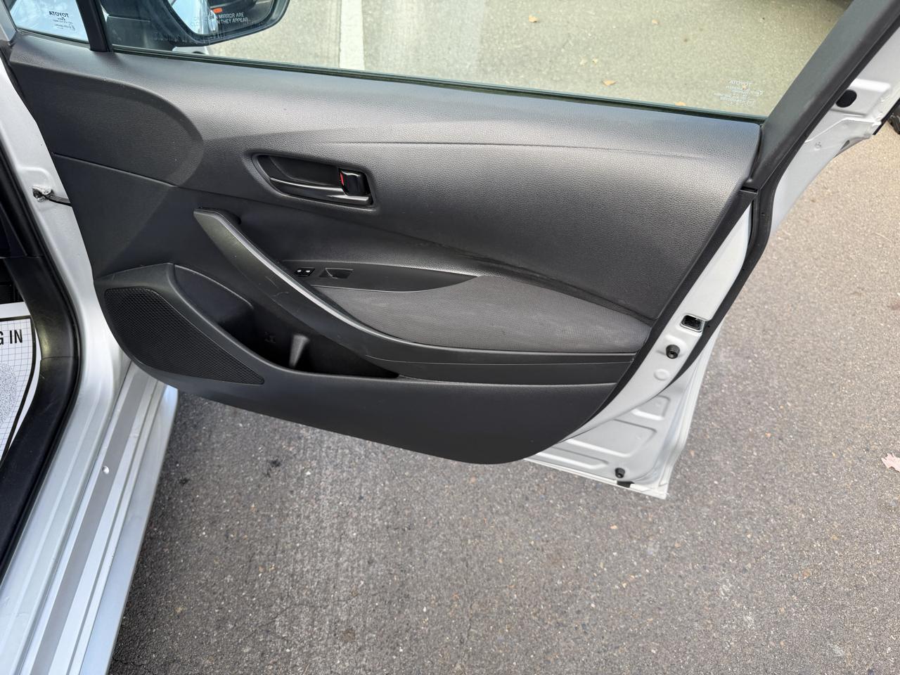 Toyota Corolla LE CVT (Natl) 2022