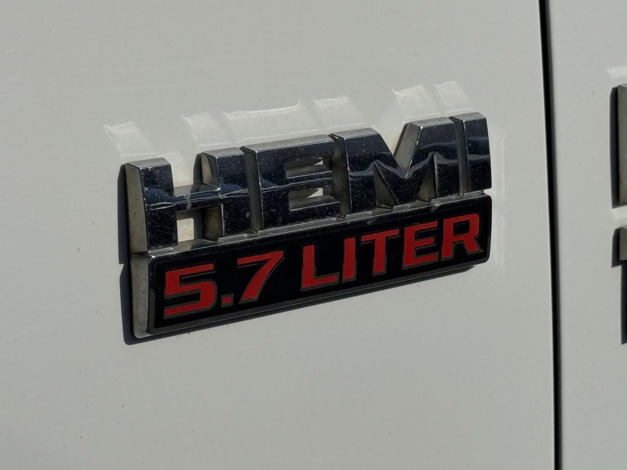 RAM 1500 4WD Crew Cab 140.5" Big Horn 2016