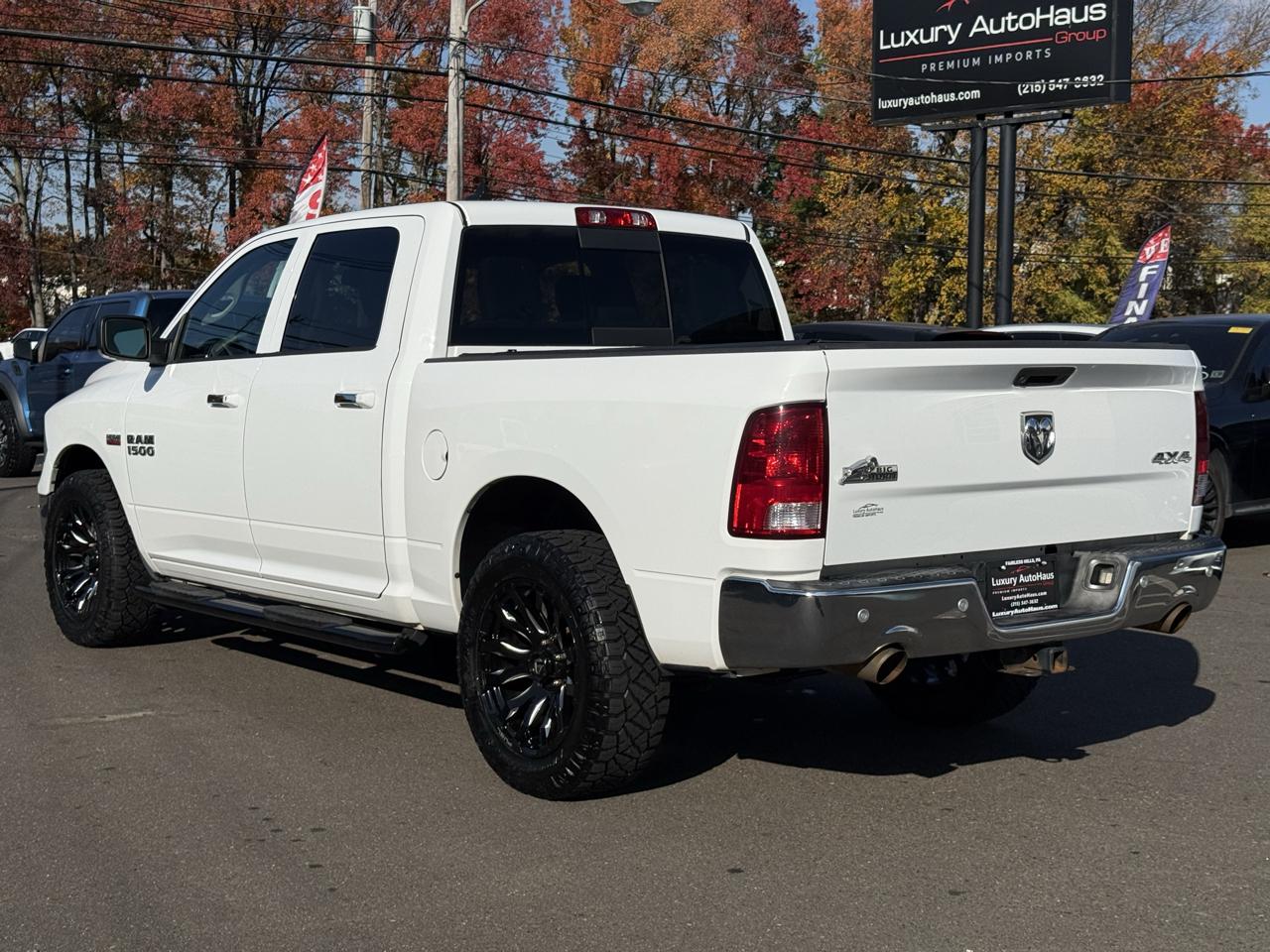RAM 1500 4WD Crew Cab 140.5" Big Horn 2016